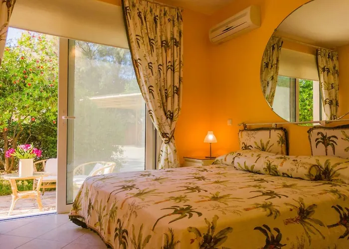 Luxury * Kounopetra